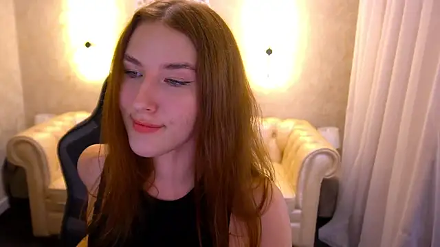 MirellEmber webcam