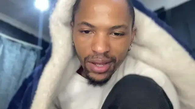 BlueIceCube live sex cam
