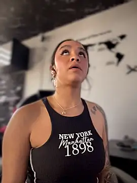Isabella-Teen webcam