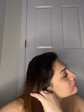 treasurebabii webcam