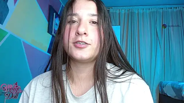 Mysticdooll69 webcam