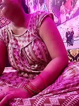 Divyaa-88 webcam