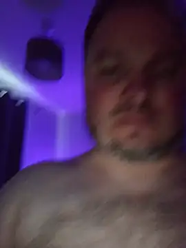 JayGirthy36 live cam on StripChat
