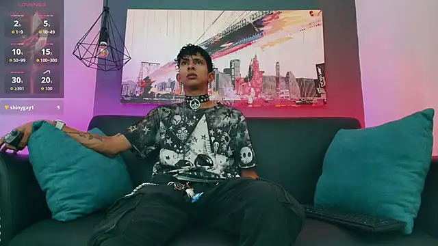 Maximoking26 webcam