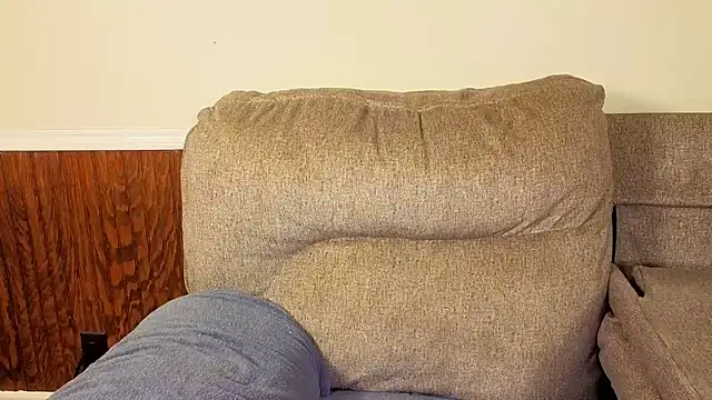 PhatAssBlond webcam