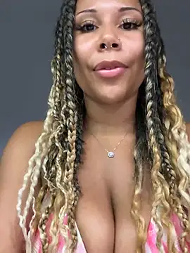 HaileyDiana webcam