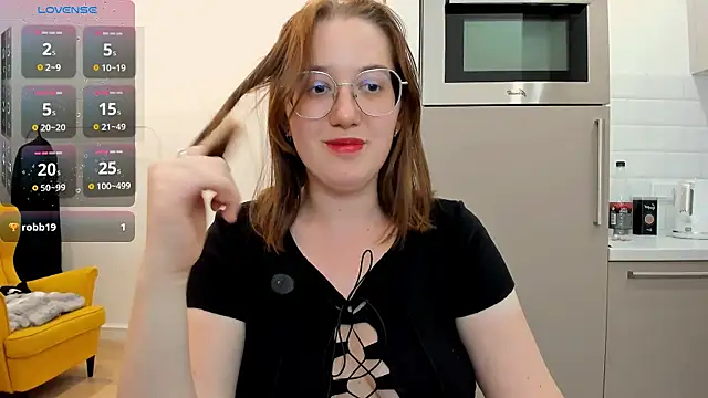Charmy_Gracy webcam