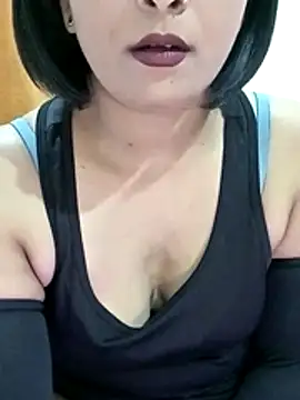 Queen_Kushi4 webcam