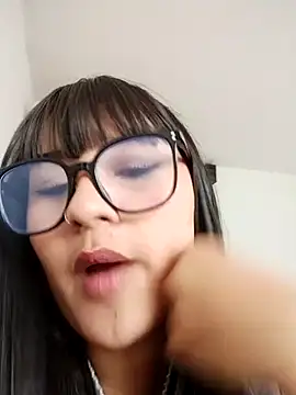 Emily-7 webcam