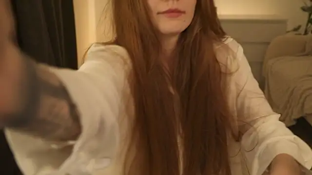 LadyInBad webcam