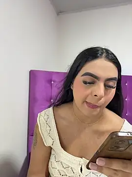 Aylin_Fox webcam