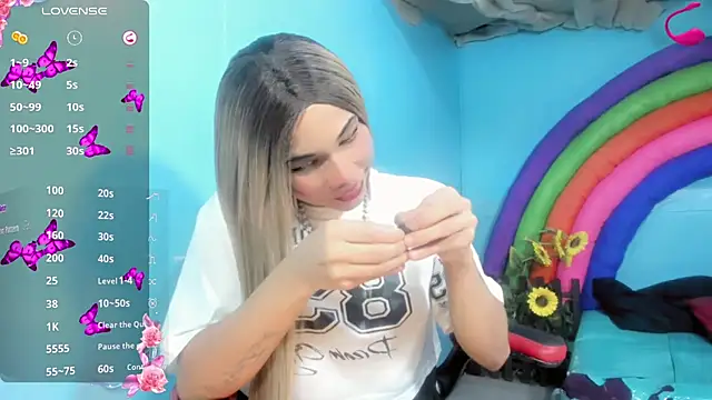Britany_montiel live cam on StripChat