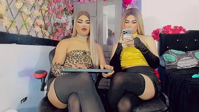 Thiara_veky_ webcam