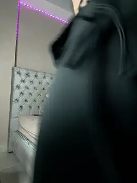 Sarasweet_sex webcam