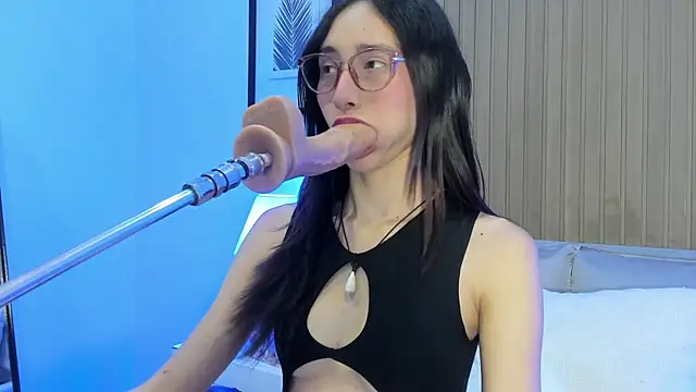 doll_bella_ webcam
