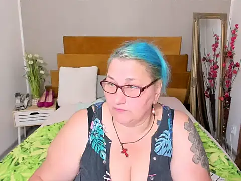 Sugarmommy_69X webcam
