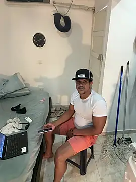 bigdick211292 webcam