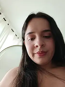 Julieth_hot-69 webcam