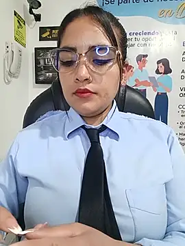 MAYE__13 webcam