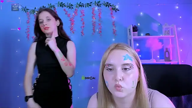 nami_glow webcam