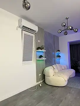 KirstieVegas live sex cam
