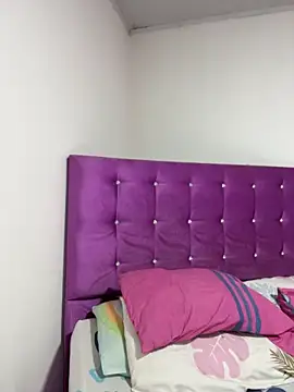 Aylin_Fox webcam