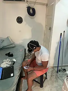 bigdick211292 webcam