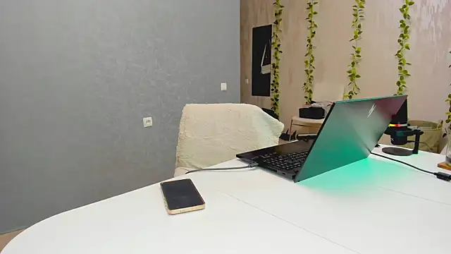 Yesss_Lilith webcam