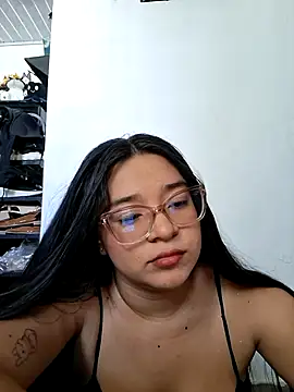 -VICKKY