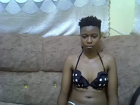 prettyy_joy webcam