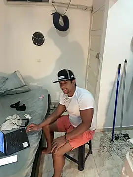 bigdick211292 webcam