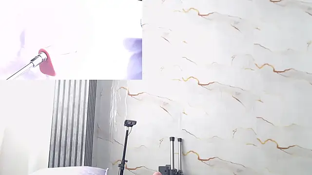 Emma_trons_ webcam