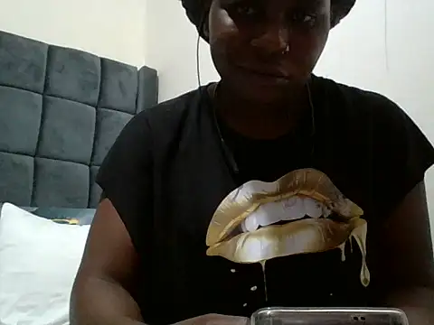 yummyychocolate_ webcam