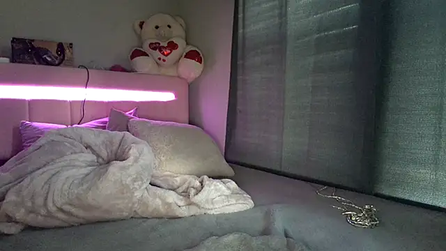 lolateton webcam