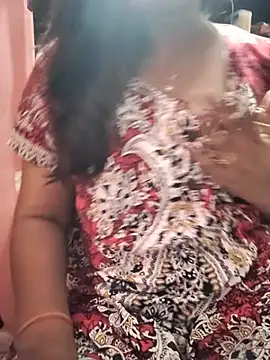 Rashmi-cute webcam