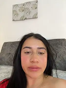 KallyMyller1 live cam on StripChat