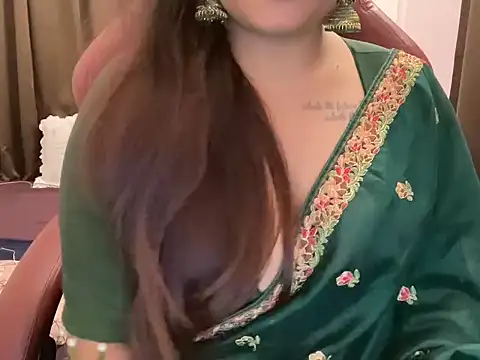 shanayaaa_1 (F young) - Choco Massage on boobs💕