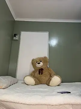 _wetaura (F young) - Last tipper gets Pussy video 🍑🎬🍆💦