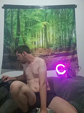 welcome-to-the-jungle webcam