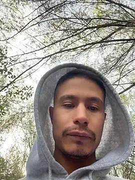 DOMINICKVEGAS77 live cam on StripChat