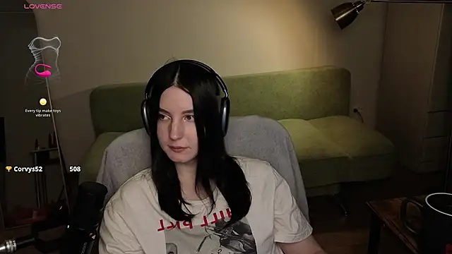 Naomi_Velvet webcam