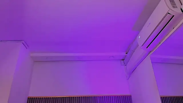 ashvalentine_ webcam