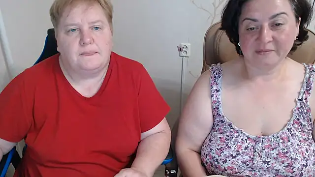 Lindy-Jeanie webcam