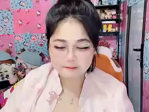 Nhanlu009 webcam