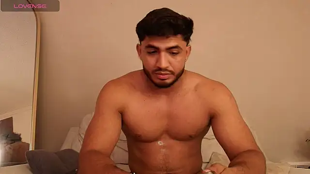 Maxi_and_Ares webcam