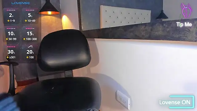 Jara_Chick webcam