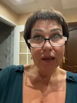 bettybutter_ webcam