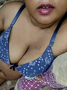 Rishwana77 webcam