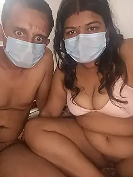 sassy_messy (G milf) - Boobs show