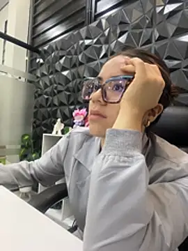 Xani_ds live cam on StripChat